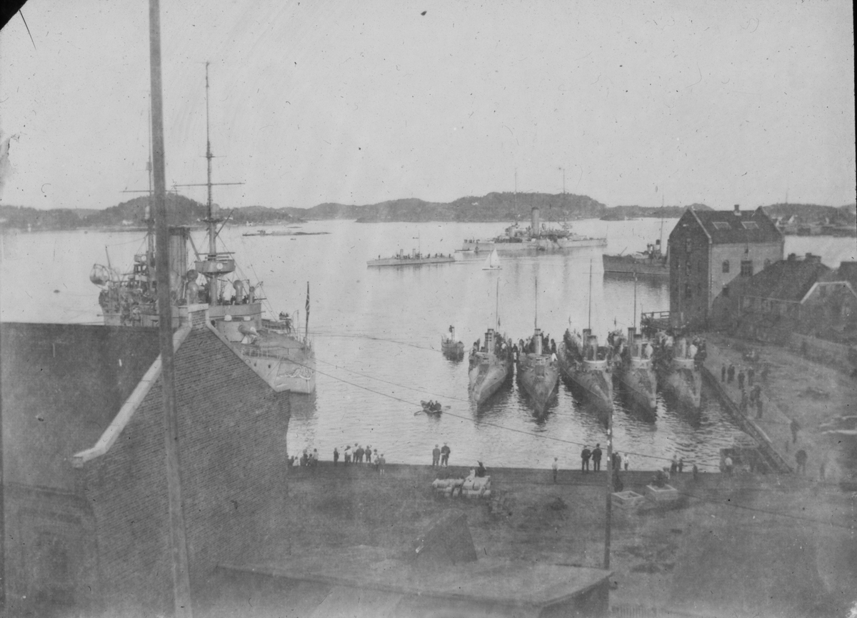 Marinebesøk 1918 i Kragerø
