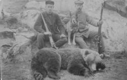 Jaktbilde. Bjørnejegere fra Bangdalen