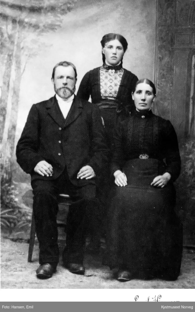 Otelius, kona Hansine og  datteren Jenny Torstad