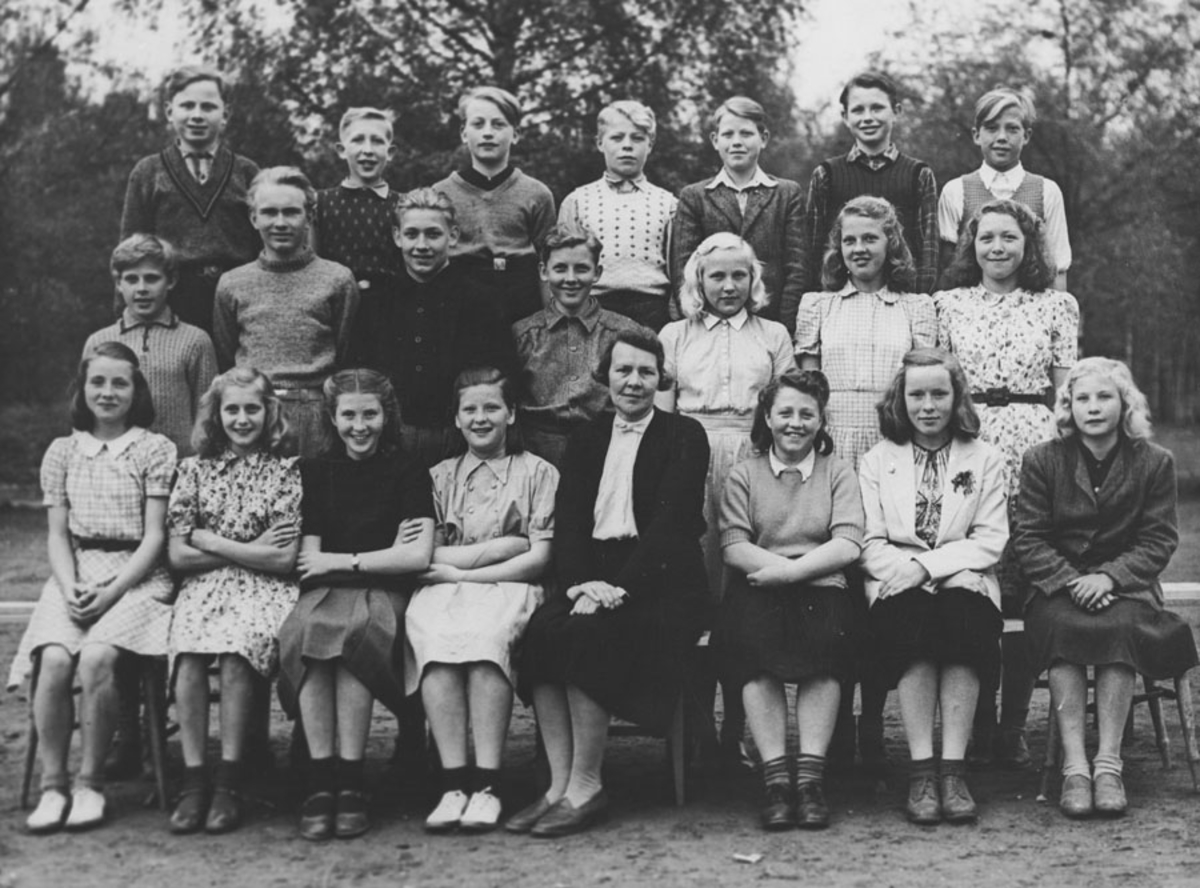 7. klasse, Kontra 1946
