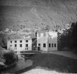 72/II. Ulvund kraftanlegg..72/II/1. Kraftstasjonsbygningen".