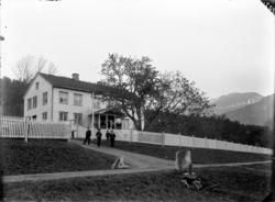 Nesset prestegård ca 1906.