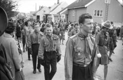 "Før og under 17.mai 1964".