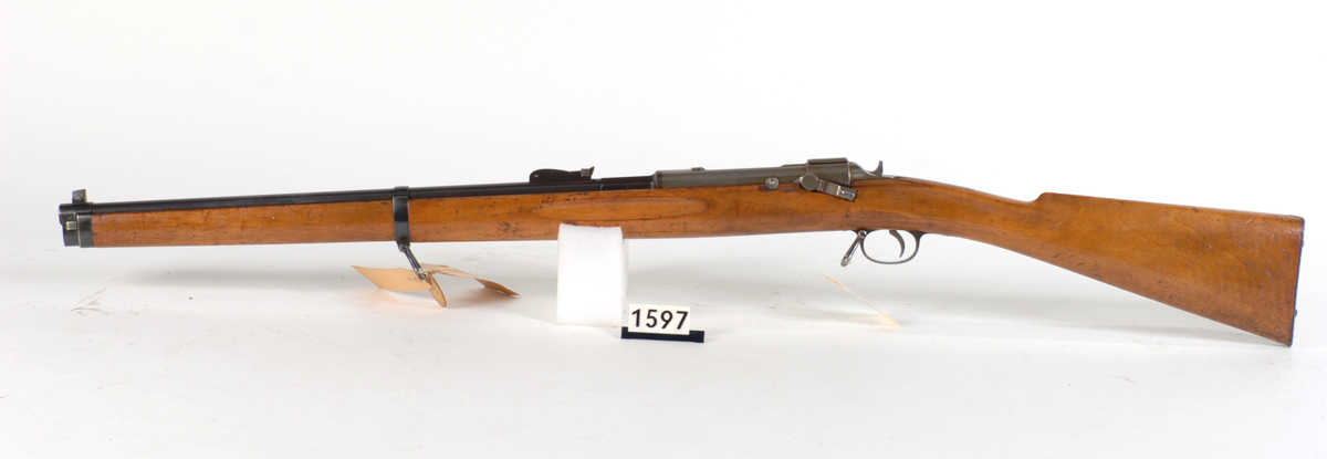 Repeterkarabin 9 mm Jarmann M1884 - Forsvarets museer / DigitaltMuseum