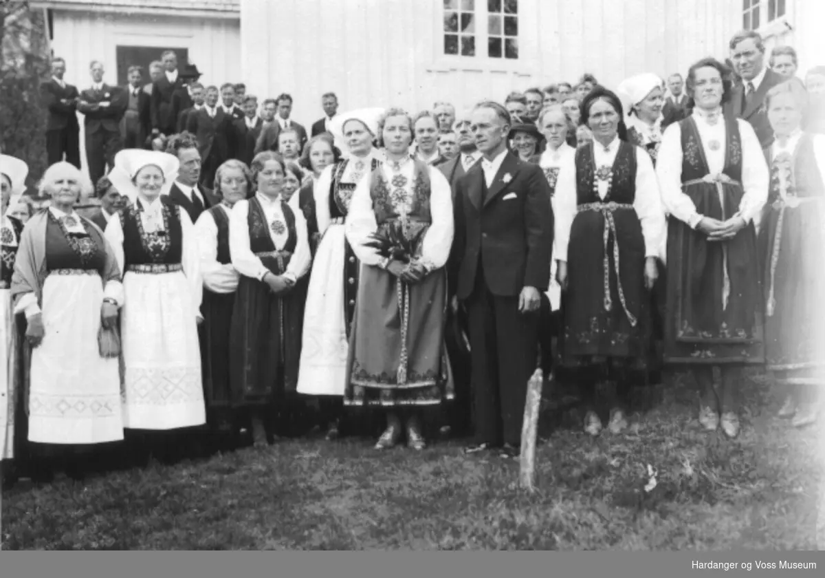 Bryllup Vågslid I Telemark Hardanger Og Voss Museum Digitaltmuseum