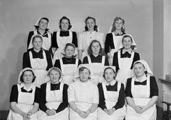 Elever ved Trondheims kommunale husstellkurs