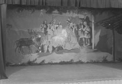 Bakteppe i Persaunet forsamlingslokale malt av Per Svinø