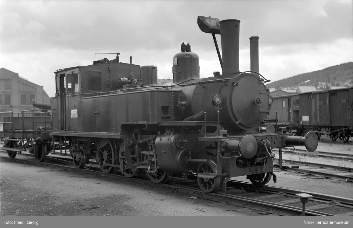 Damplokomotiv type 50a nr. 17 - opprinnelig Valdresbanen - på Verkstedet Sundland
